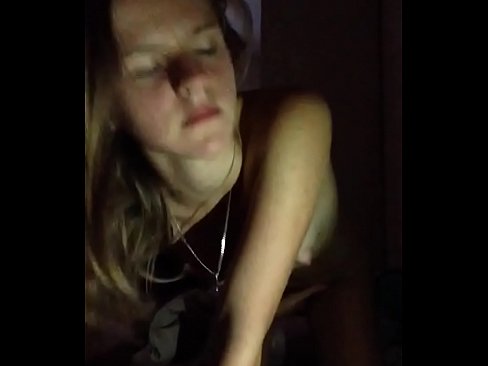❤️ Una ragazza si masturba è cums ️❌ Super porn à noi